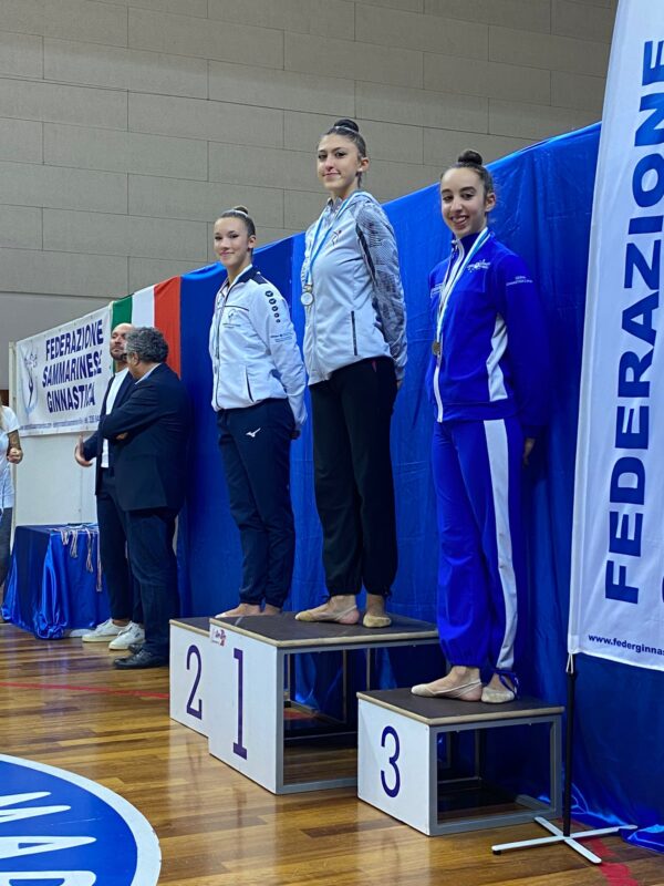 ginnastica-ritmica-bottino-di-medaglie-per-le-ginnaste-amaranto-al-campionato-regionale-di-specialita